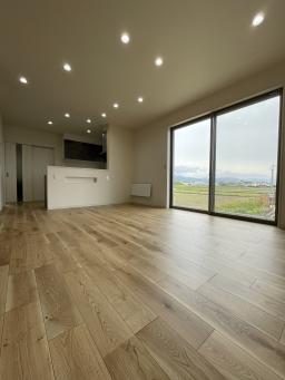 リビングダイニング